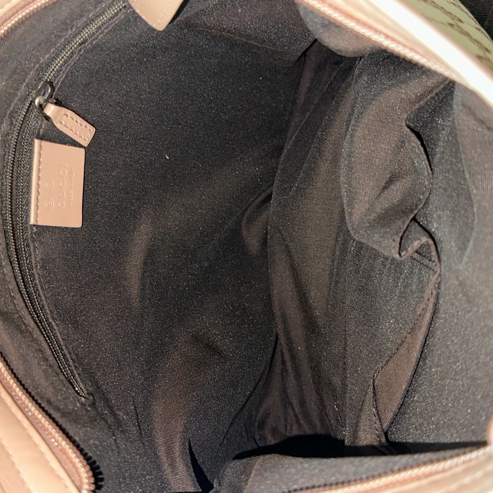 Gucci Handbag - Picture 2 of 5